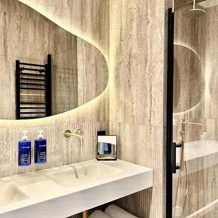 Les Des Vagues Apartment
